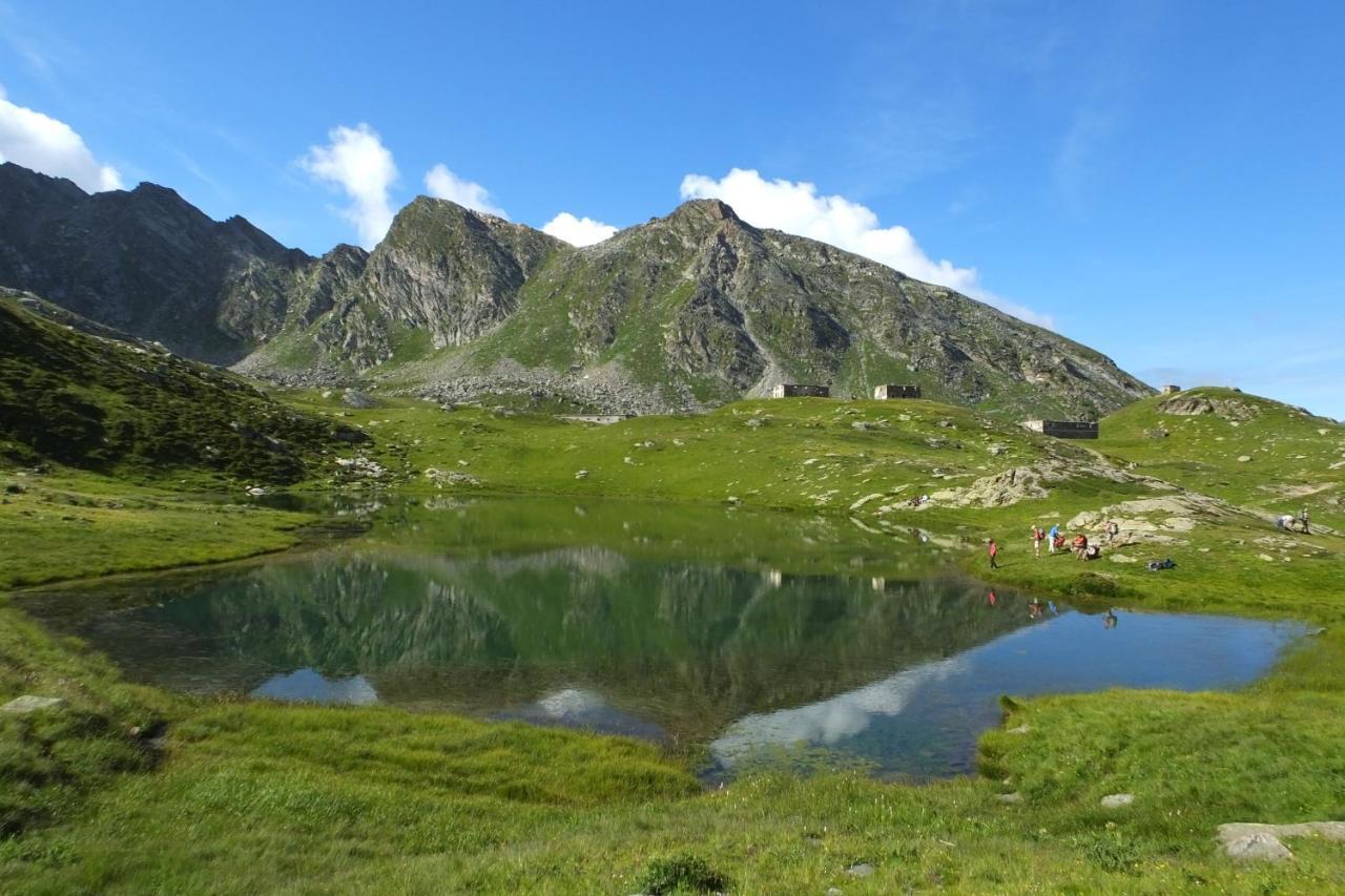 Gite Chalet La Vie Sauvage Prat-Hauts Esterno foto